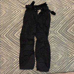 Snow pants w/ suspender attachment